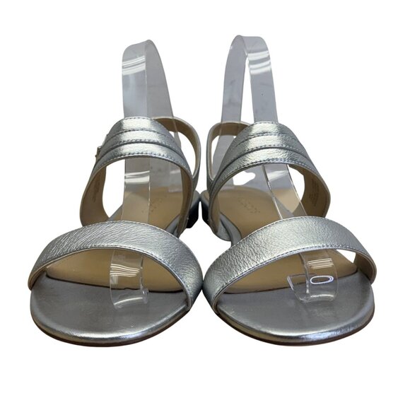Talbots Women’s Silver Leather Strap With Buckle Closure Sandals Size 8M - Picture 2 of 7